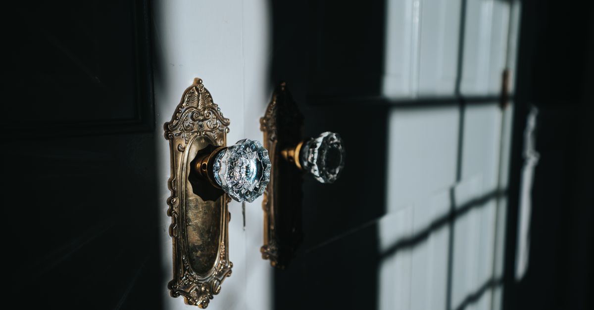 deadbolt installation — Virginia Pro Locksmiths